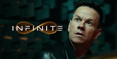 INFINITE (2021) - El Crítico