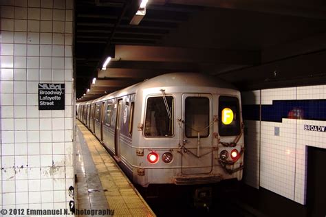 Mta Subway Pullman R46 F At Broadway Lafayette St Flickr