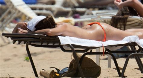 Eva Longoria Topless Thefappening