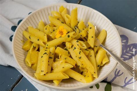 Below we have list of all the different ways you can rank up your parameters in. Ananasliebe: Ananas-Curry-Pasta [Feierabendküche ...