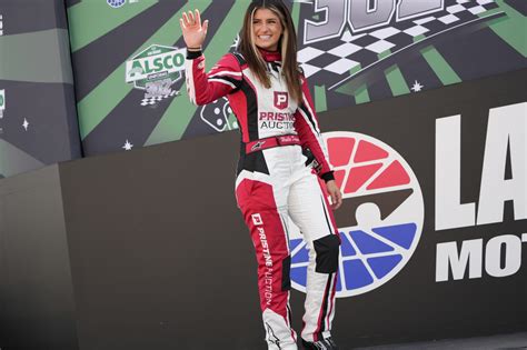 Hailie Deegan Scores Top 15 Finish In Xfinity Debut At Las Vegas The Podium Finish