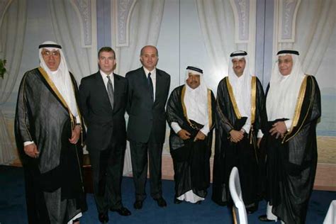 رابطة رجال الأعمال القطريين مارس 2004