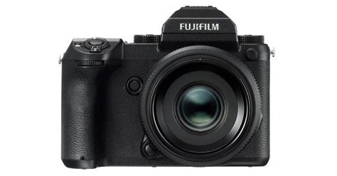 Fujifilm Gfx Puts A Large Mp Sensor In A Mirrorless Camera Slashgear