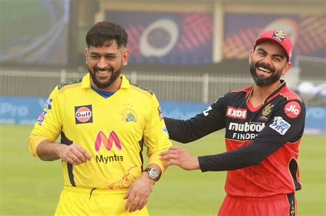Watch Virat Kohli Hugs Ms Dhoni From Behind After Rcb Loses To Csk In