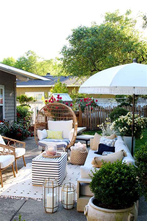 Backyard Party Ideas And Recipes Modern Glam