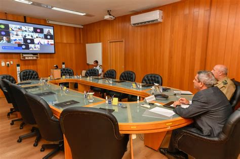 Ministro Da Defesa Promove Videoconferência Sobre O Projeto Amazônia Conectada — Ministério Da