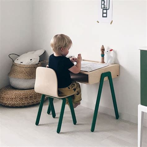 Compact, clever, and complete with a chair, the costway kids desk is obviously for smaller. Small Children's Desk and Chair - Pink in 2020 | Childrens ...