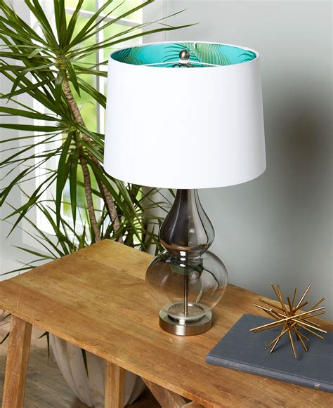 22 Creative Ways To Reinvent A Lampshade Diy Lamp Shade White Lamp