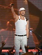 A Breakdown of Donnie Wahlberg's Very Large Family