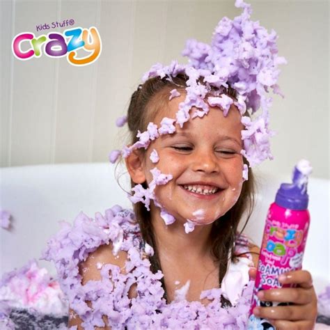 Kids Stuff Crazy Foaming Soap Pink 225ml Zoom