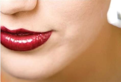 How To Foolproof Red Lips Lips Makeup Tips Red Lips