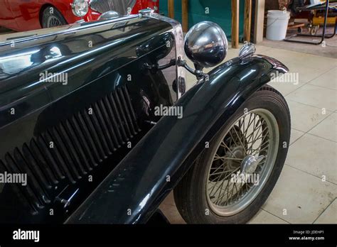 Green Mg 1946 Classic British Sports Car Stock Photo Alamy