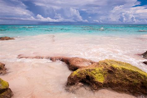 12 Incredible Pink Sand Beaches Around The Worldthe Worlds Greatest