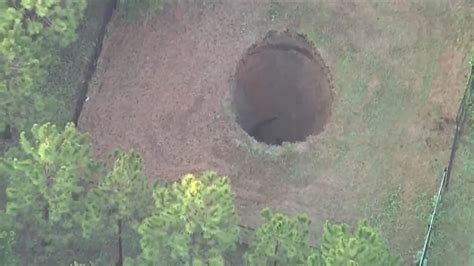 A Florida Sinkhole That Claimed A Mans Life In 2013 Reopens This Time