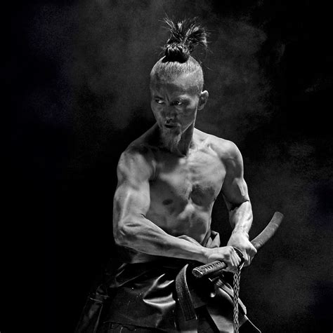 The History Of Fighting Martial Arts Sword Poses Samurai Art