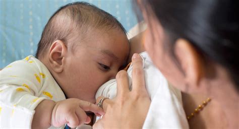 How Much Breast Milk Should A Newborn Eat Babycenter
