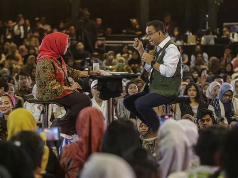 Anies Baswedan Dialog Bersama Nakes Dan Aktivis Perempuan