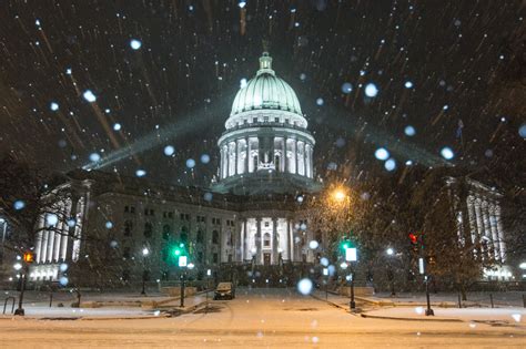 Were Sharing Snowy Capitol Photos Now Sweet Rmadisonwi