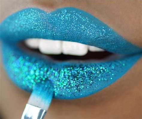 Turquoise In 2020 Prettiest Lipstick Ombre Lips Lip Art