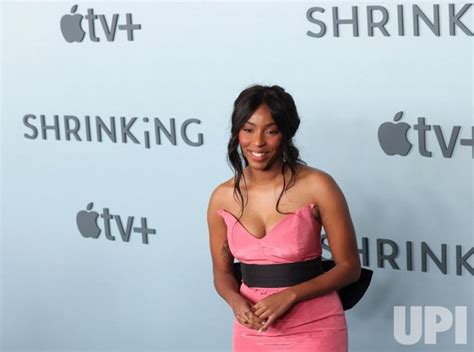 Photo Jessica Williams Attends The Shrinking Premiere In Los Angeles