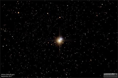 Earthsky Exquisite Albireo A Much Loved Double Star