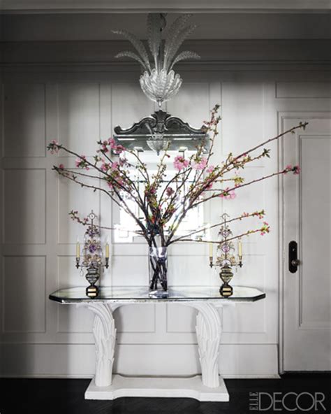 Moving into a new home can be one of life's great joys, but it can also be a time of uncertainty, especially when it comes to decorating. 25 Ideas To Decorate Your Home With Branches In Vases ...