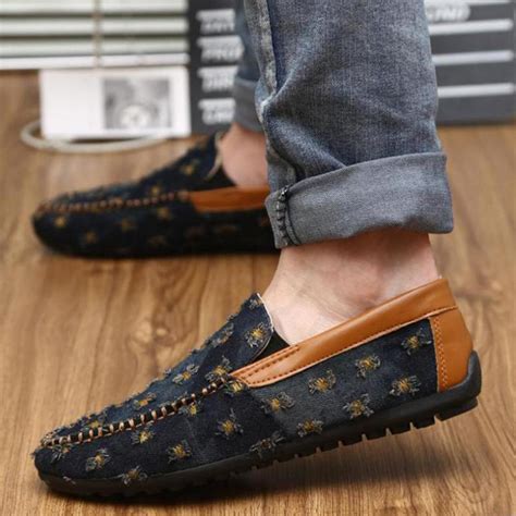 They let you step out onto the patio to grab your 8th package delivery of the week. Retro Canvas Moccasins Men Loafers Shoes Breathable Man ...