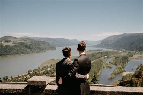This Classic Columbia River Gorge Wedding At Bridal Veil