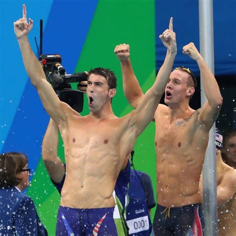 Caeleb Dressel Michael Phelps Win Awards At Usas Awards Banquet Swimming World News
