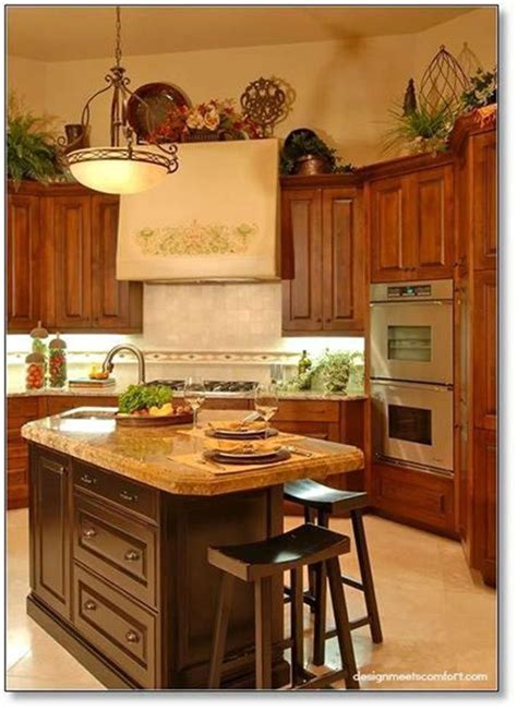 20 Ideas For Decor Above Kitchen Cabinets