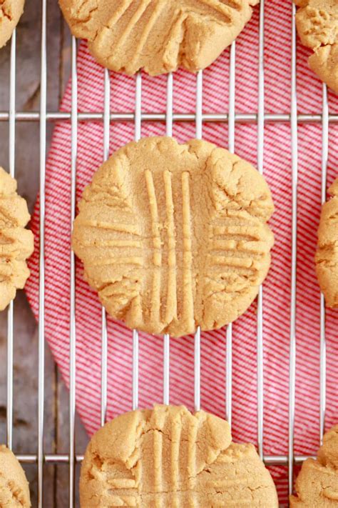 3 Ingredient Peanut Butter Cookies Recipe Laptrinhx News