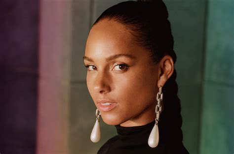 Alicia Keys Age How Old Is The Randb Legend