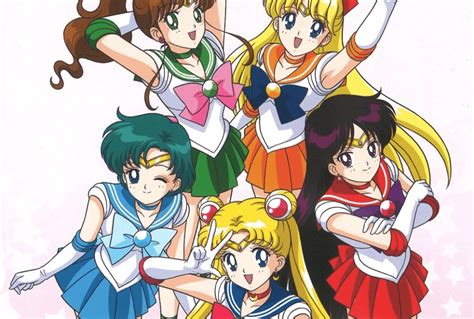 Sailor Moon Characters Guide Usagi Tuxedo Mask Luna More Manga