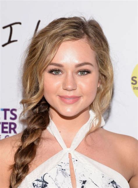 Brec Bassinger At The Psh Collective’s ‘first Girl I Loved’ Premiere At The Vista Theatre Los