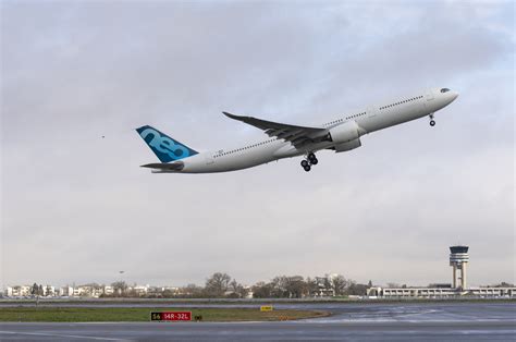 Infographic Airbus A330neo 251t Performs First Flight Aeronews Global