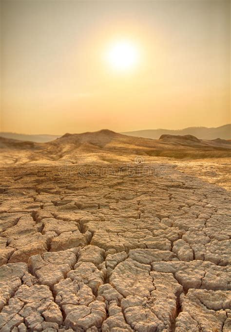 Drought Land And Hot Weather Stock Image - Image of ground, concept ...