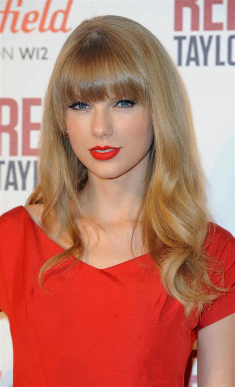 Taylor Swift At The Westfield Shopping Centre In London Hawtcelebs