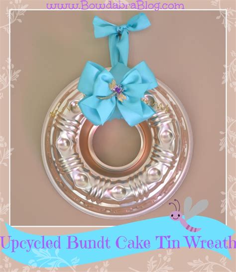 Dissolve icing sugar with milk, whisk until fully combined, whisk in cream cheese and vanilla. Upcycle a Bundt Cake Tin into a Beautiful Wreath - Bow Making Tutorials | How to Make Hair Bows ...