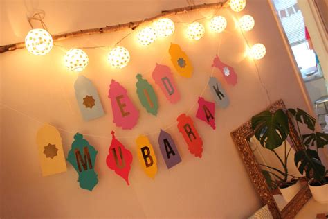 Eid celebration decoration ideas crafts and diy projects are easy ideas inspired by star, moon, light and other gestures of happiness to make eid festive. 7 Ideas to Celebrate Eid Al-Fitr at Home