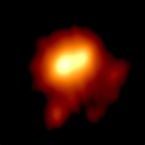 Betelgeuse Red Supergiant Blasts Out Arc Of Material Billions Of Miles