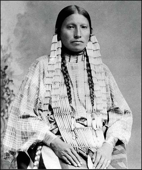 Mrs Thunder Bear The Famous Interpreter Among The Sioux S Circa 1891 Photographer Unknown