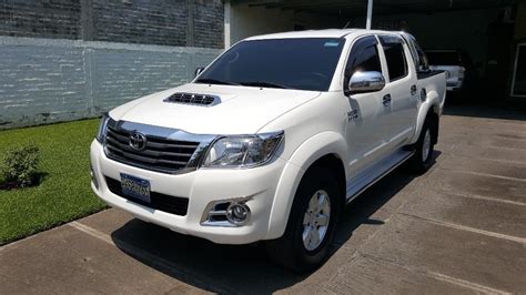 Toyota Hilux Srv 2015 4x4 30 Automatico Carros En Venta San Salvador