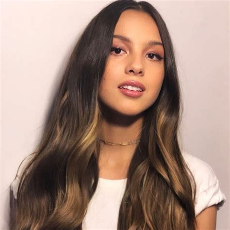 Olivia Rodrigo Makeup Rodrigos Best Beauty Hair And Makeup Looks