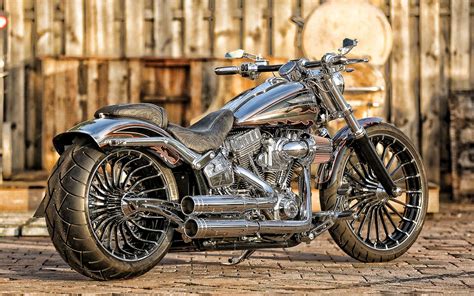 Download Wallpapers Harley Davidson Cvo Breakout Thunderbike Cvo