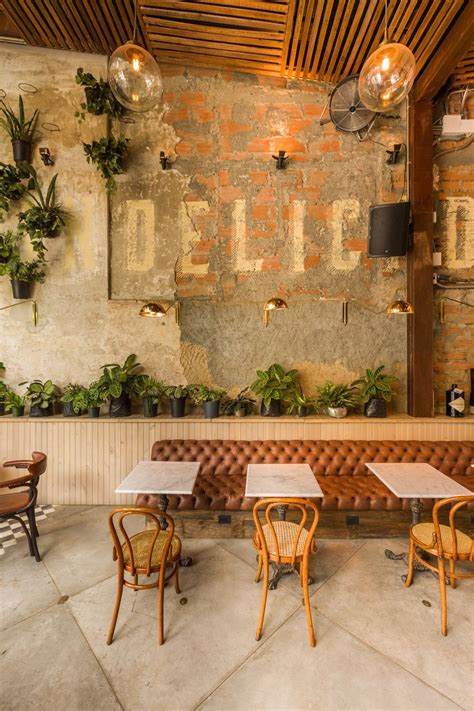 what s hot on pinterest 5 vintage decor ideas for your home decor small restaurant design
