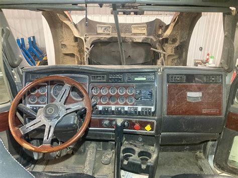 2009 Kenworth T800 Dashboard Assembly For Sale Sioux Falls Sd
