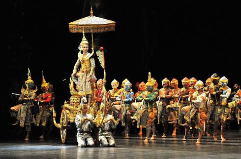 Khon teatro tailandés danzado con máscaras patrimonio inmaterial