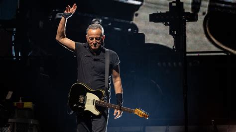 New Jersey Celebrates First Bruce Springsteen Day On 74th Birthday