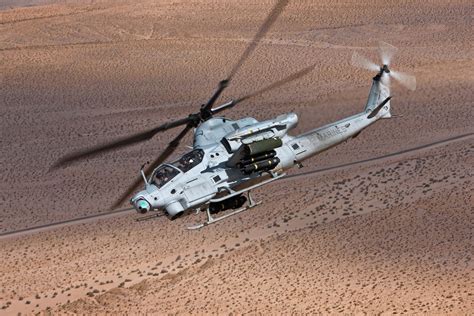 Bell Ah 1z Attack And Reconnaissance Helicopter Engineered For The