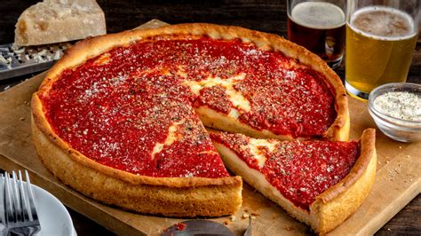 The Deep Rooted History Of Chicagos Deep Dish Pizza